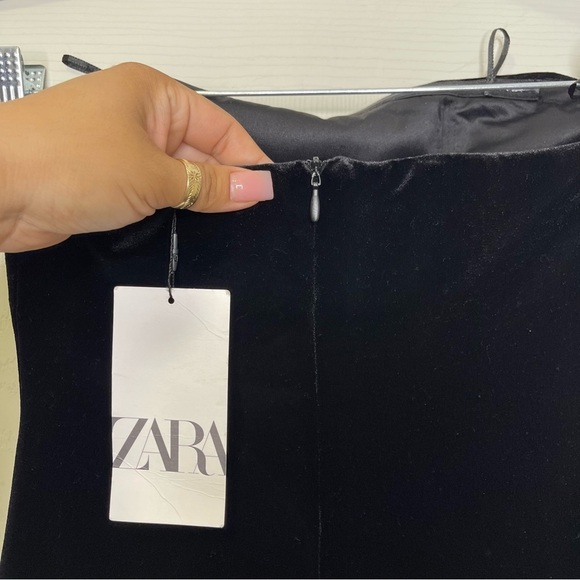 Zara Women’s ZW COLLECTION SHORT VELVET DRESS Sz XS - Picture 4 of 9